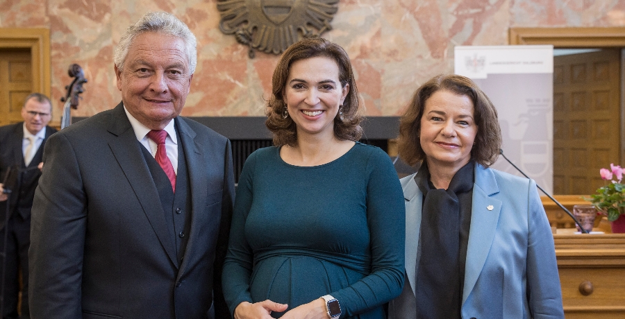 Dr. Hans Rathgeb, Bundesministerin Dr.in Alma Zadić, LL.M., Mag.a Christina Gumpoldsberger